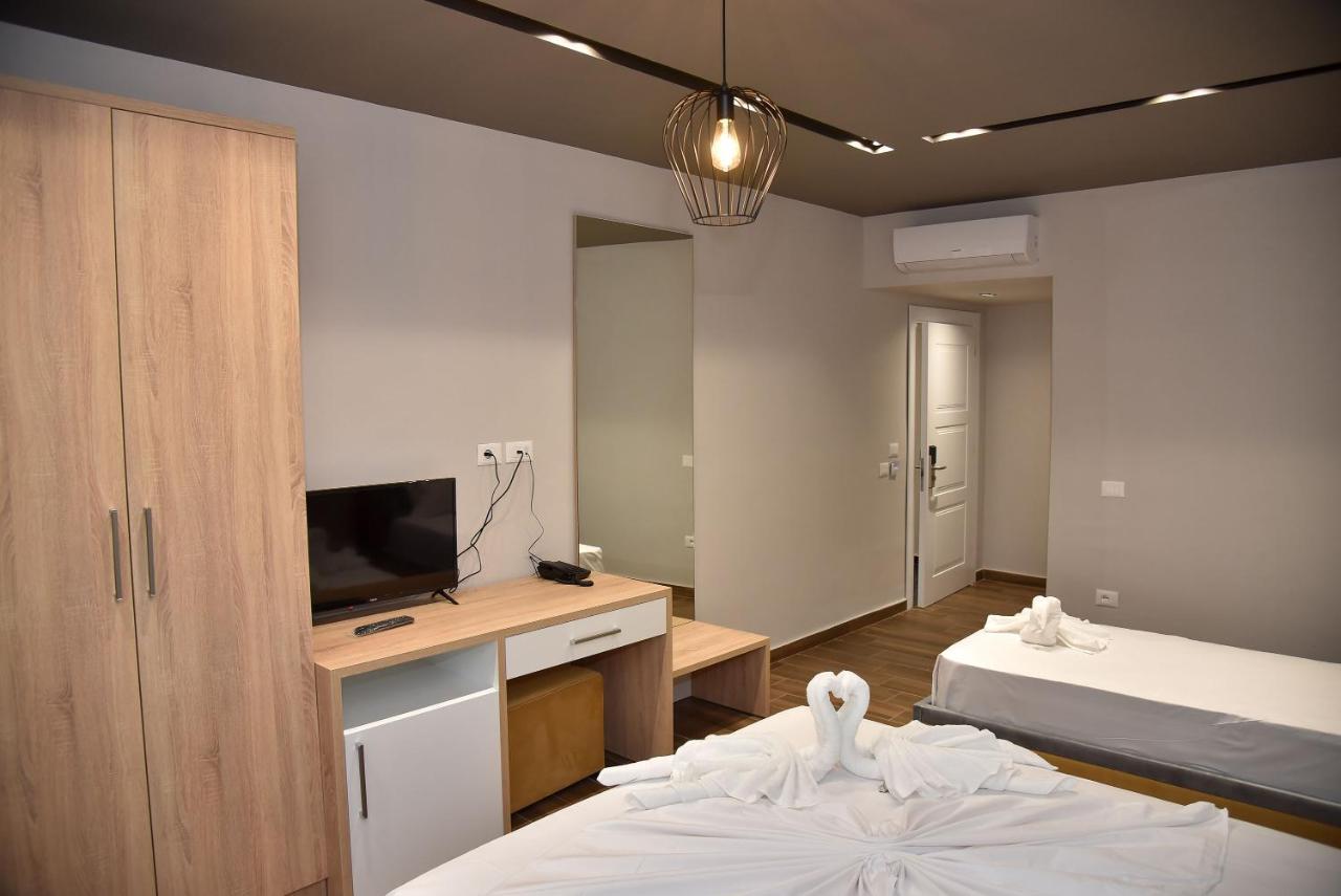 Hotel Lubjana Durres Ngoại thất bức ảnh