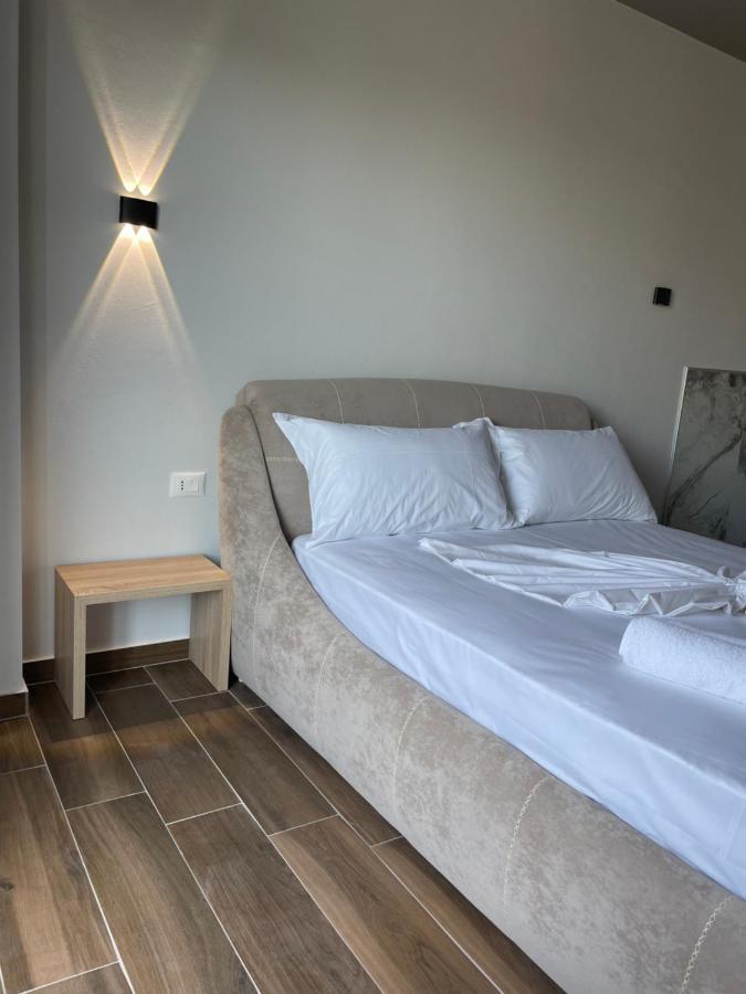Hotel Lubjana Durres Ngoại thất bức ảnh