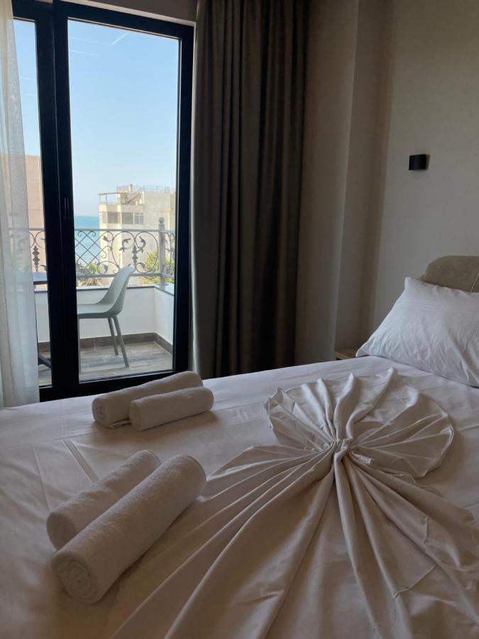 Hotel Lubjana Durres Ngoại thất bức ảnh