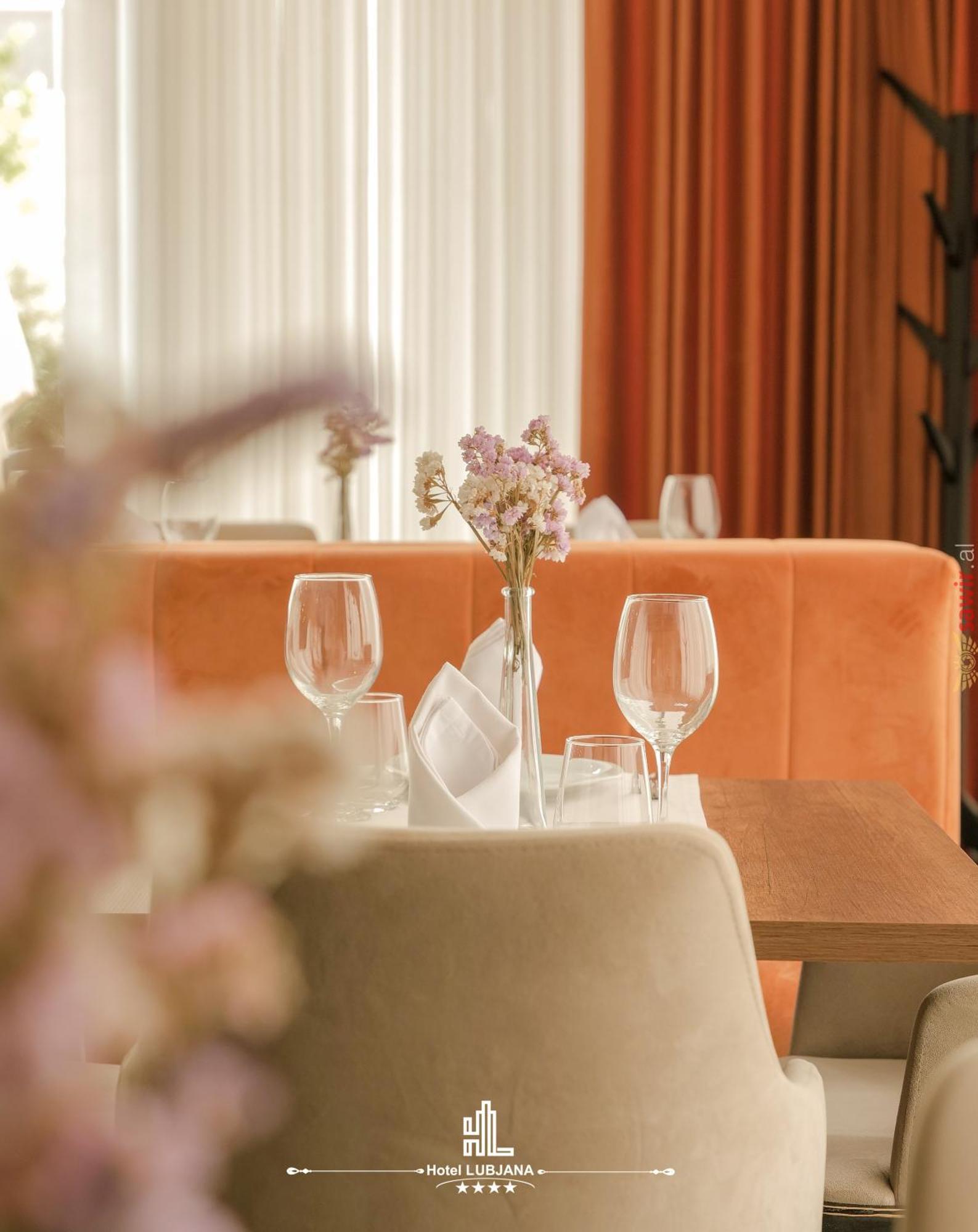 Hotel Lubjana Durres Ngoại thất bức ảnh